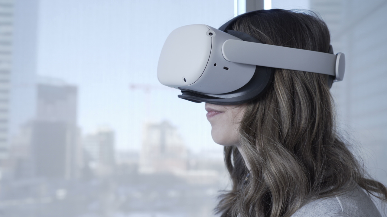 Helcim employee using Helcim's innovative VR initiative