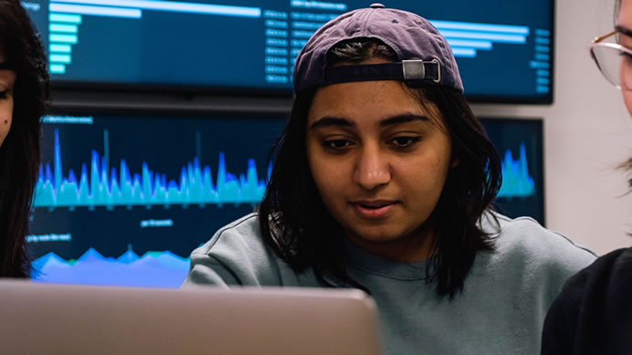 Helcim women in tech